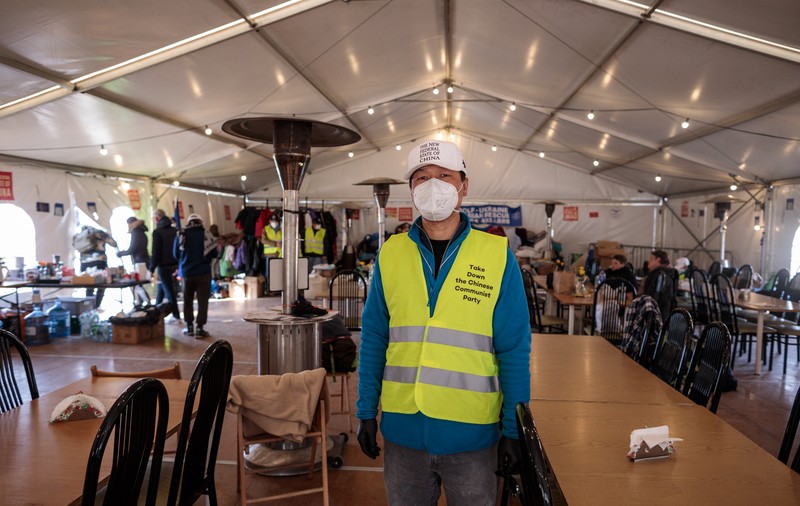 CORESPONDENȚĂ. La granița dintre Polonia și Ucraina, refugiații sunt ajutați și de voluntari și de activiști chinezi. Cine sunt disidenții?