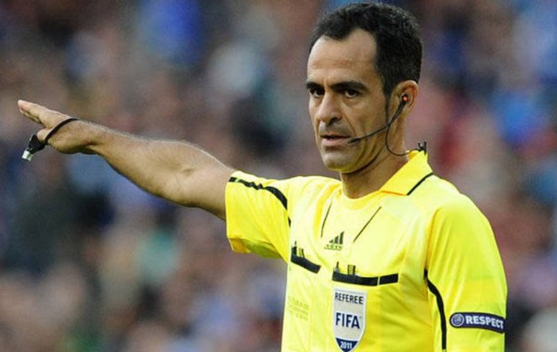 Ne arbitrează spaniolul Carlos Velasco Carballo