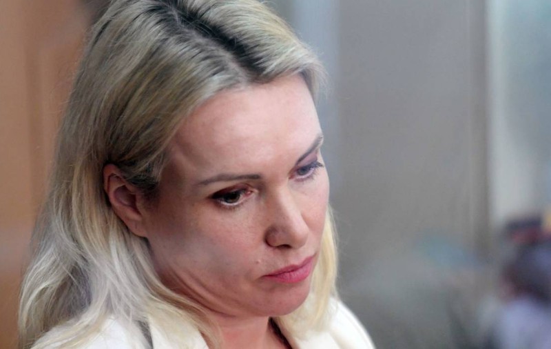 Jurnalista rusă Marina Ovsyannikova, care a apărut în direct cu un afiș anti-război în 2022, a fost declarată „agent străin”