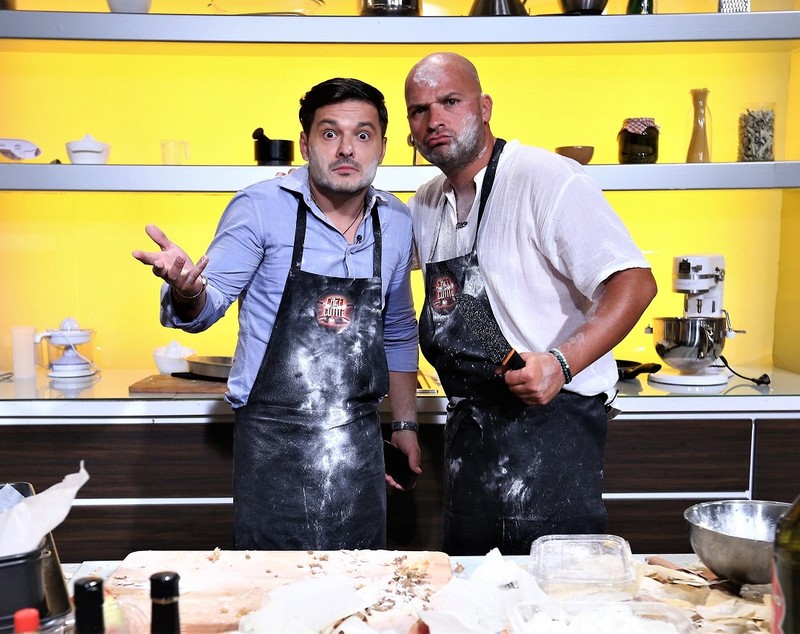 Liviu Vârciu și Andrei Ștefănescu, față în față cu jurații Chefi la cuțite | FOTO