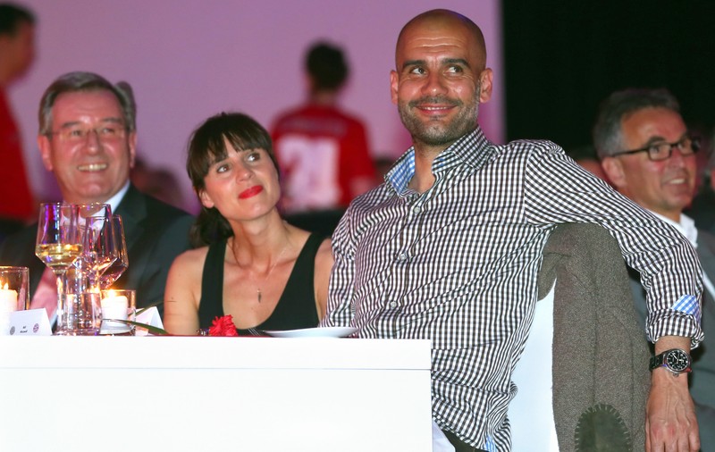 A făcut-o și p-asta! Pep Guardiola s-a însurat în secret!