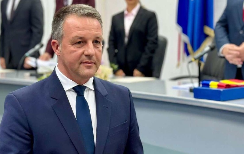 Primarul din Brăila critică Guvernul Bolojan pentru creșterea taxelor: „La anul ce mai inventezi? Alte biruri? Tot pentru cei care duc greul?”