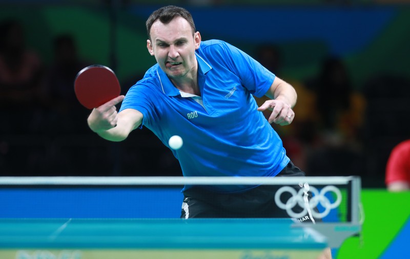 Jocurile Olimpice. Adrian Crișan a părăsit cu fruntea sus turneul de tenis de masă. Românul l-a chinuit rău de tot pe marele Zhang Jike | VIDEO