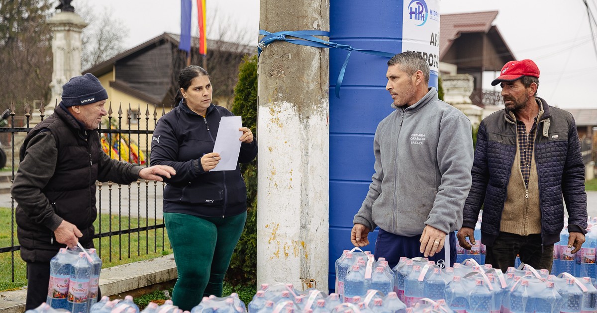 împărtirea apei potabile în Breaza, Prahova