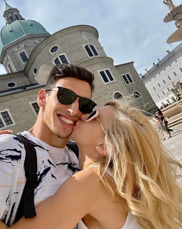 Andreea Bălan a reacționat după ce s-a spus că părinții lui Victor Vlad Cornea nu o plac: „Am fost acasă la el”