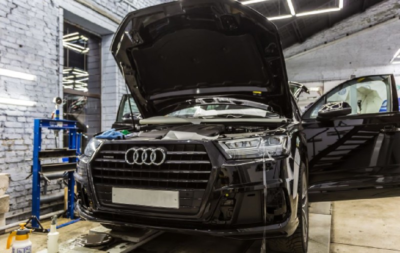 Un mecanic auto a dezvăluit care este una dintre cele mai problematice piese de la Audi