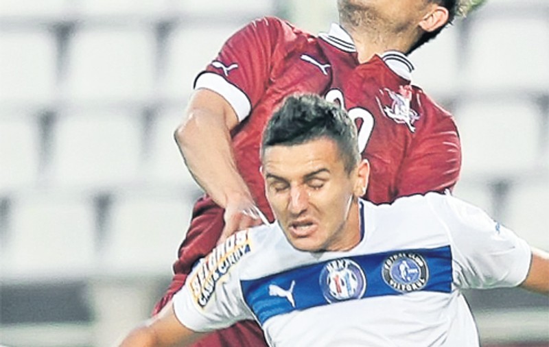 La Rapid sunt şefi noi şi probleme vechi. N-au mai văzut bani de 5 luni!