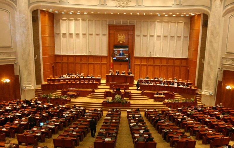 TRASEISMUL aleşilor, RESPINS în PARLAMENT 