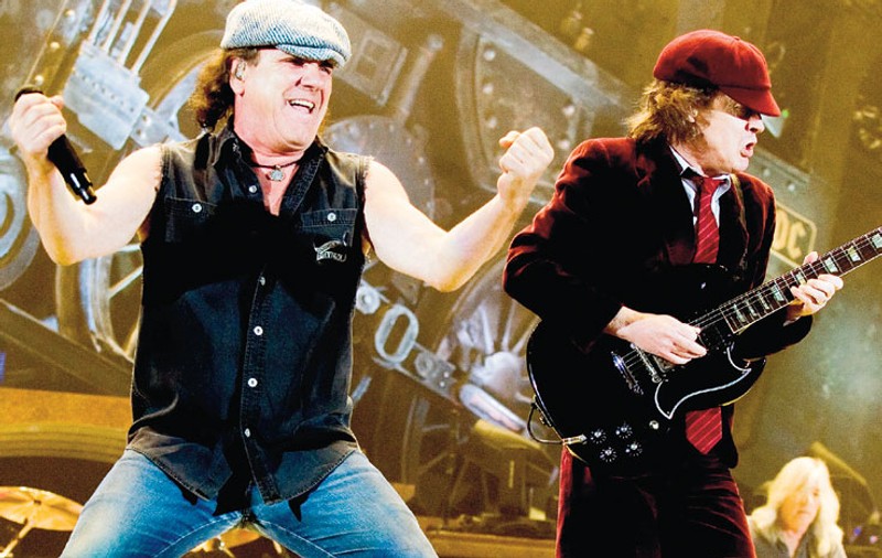 Organizatorii "ţepei" AC/DC se disculpă: "Au fost presiuni puternice"