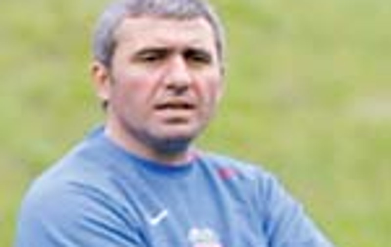 Hagi cere concentrare