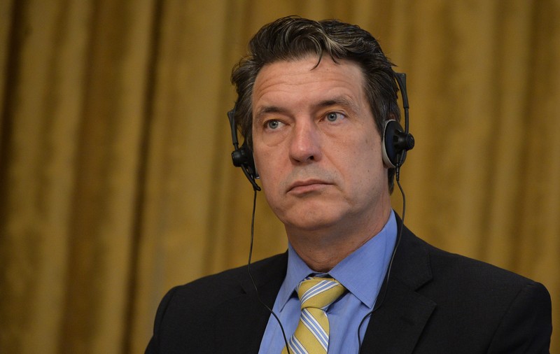 Cine este Mark Davis, șeful BERD pe România și Bulgaria, cel care nu răspunde dacă e de acord ca Euroins să amenințe presa cu procese
