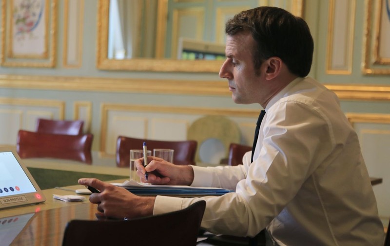 Macron ia măsuri drastice în Franța și vorbește despre închiderea granițelor la nivel UE: ”Este cea mai gravă criză medicală din ultimul secol”