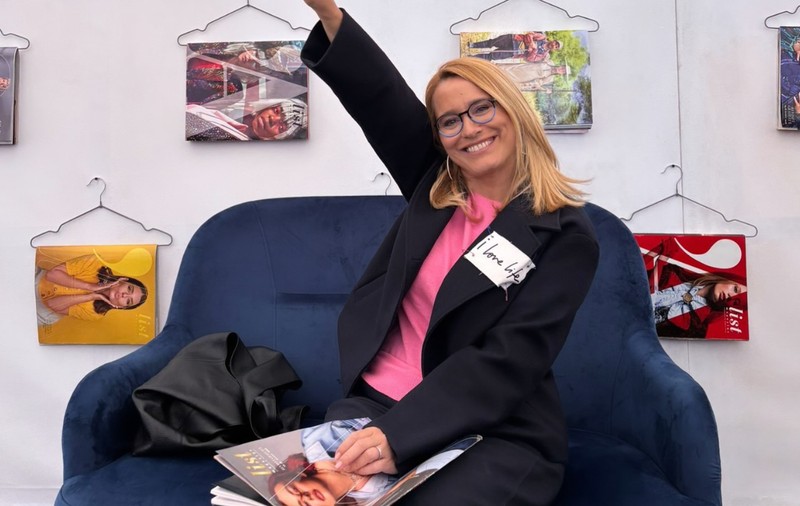Andreea Esca se simte „rușinată” față de oamenii pe care i-ar fi „panicat de moarte” pentru o „ploicică de toamnă”: „Știți pe cine înjură ei acum?”