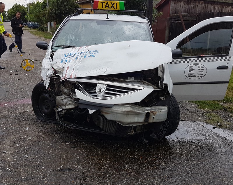 Accident în ziua nunții! O mireasă a ajuns la spital din cauza unui fost consilier local