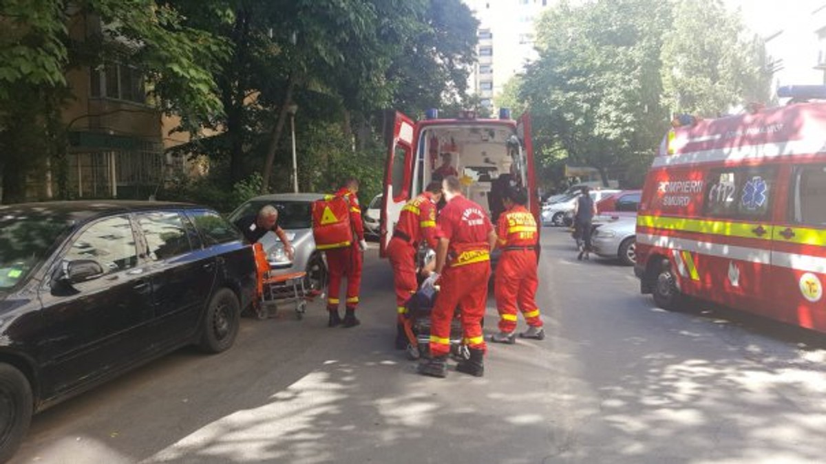 Explozie într-un bloc din București, din cauza unui borcan