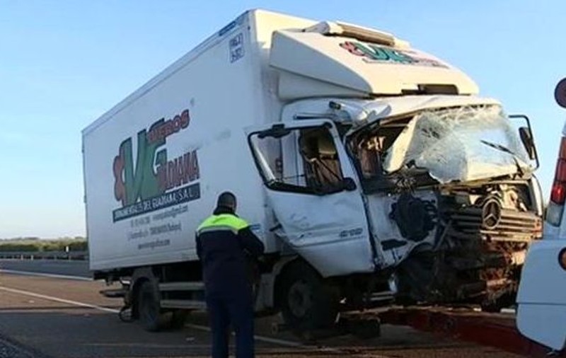 Un român a murit și alți șapte au fost răniți într-un accident rutier în Spania