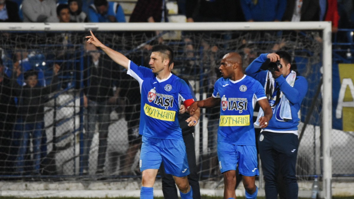Primele transferuri ale FCSB, după instalarea lui Mihai Teja