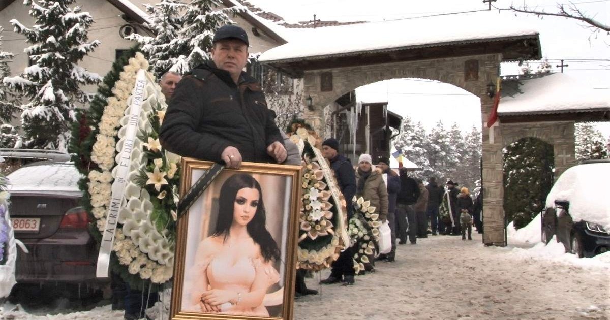 Gabriela Rîpan, studenta care a murit într-un accident în Cluj, a fost înmormântată