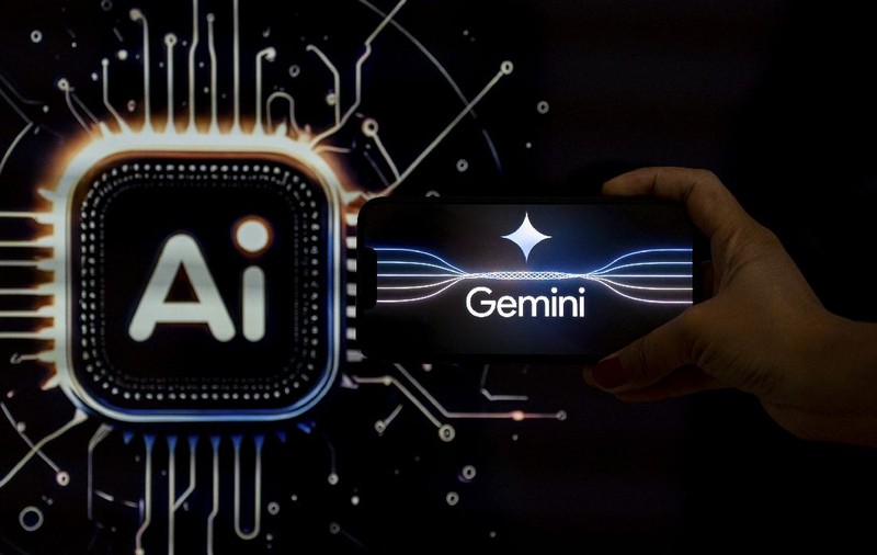 Google introduce Gemini Live în toată splendoarea sa: AI-ul va putea să „citească” ecranul telefonului în timp real și să acceseze camerele