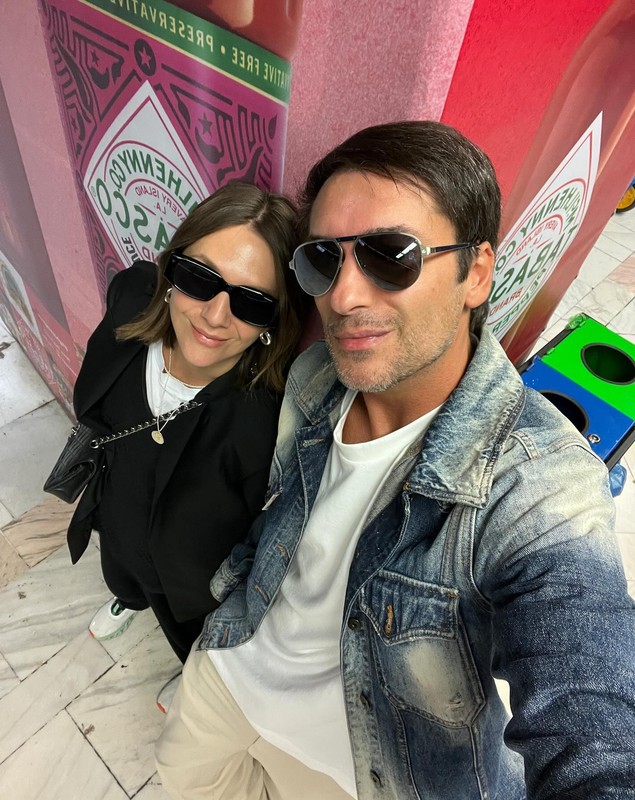 Imagini cu noua casă a Adelei Popescu și a lui Radu Vâlcan de la Șușani. Vedeta a mers pe șantier să vadă stadiul lucrărilor. „Pe terasa asta vom mânca”
