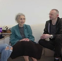 Mama lui Mihai Albu are 89 de ani. Ce cochetă e doamna Zinaida