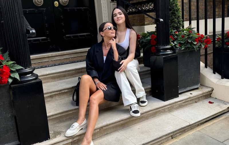 Fiica lui Adrian Cristea și a Denisei Nechifor a plecat de acasă. Primele declarații făcute de mama Raniei. „Asta vrea ea să urmeze”