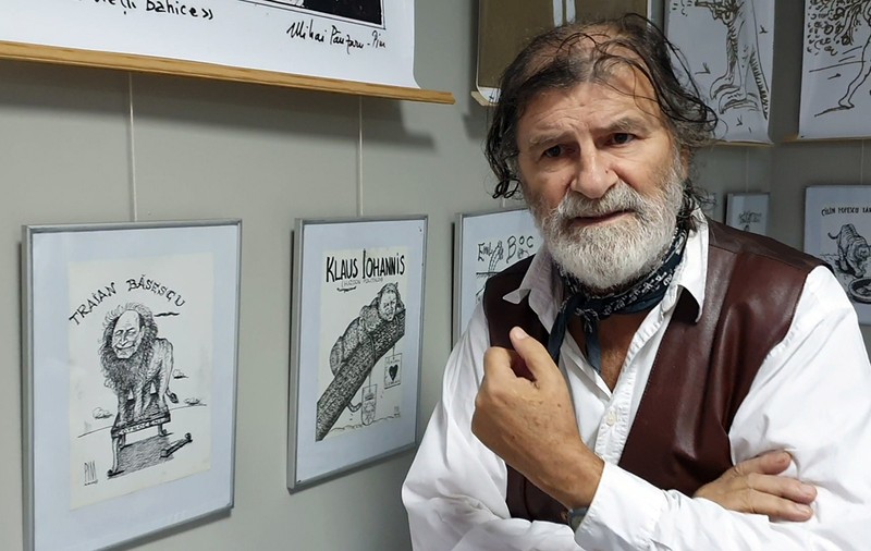 50 de ani de umor cu un caricaturist celebru. Mihai Pânzaru-Pim: ”Păunescu era un liberal în comunism, iar Nichita venea de pe altă planetă”