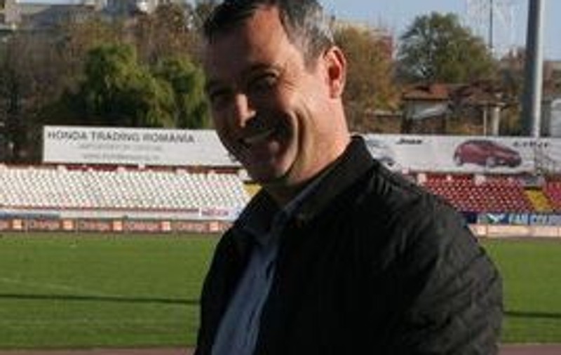 Dinamo are doi antrenori principali