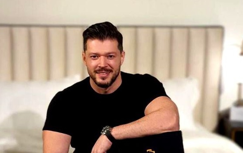 Victor Slav, declarații despre noua lui iubită. “Am prezentat-o familiei. Avem planuri mari împreună”