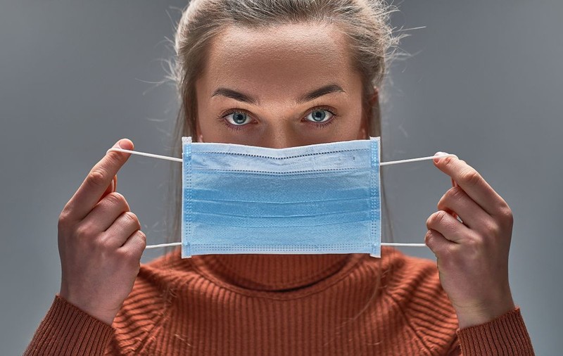Experiment japonez. Câtă protecţie împotriva noului coronavirus oferă măştile sanitare