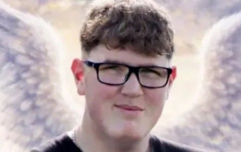 Joshua Johnson, cu ochelari, în arhivele poliție South Yorkshire
