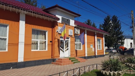Toate zvonurile care circulă prin comuna Găujani ajung, inevitabil, şi la primărie