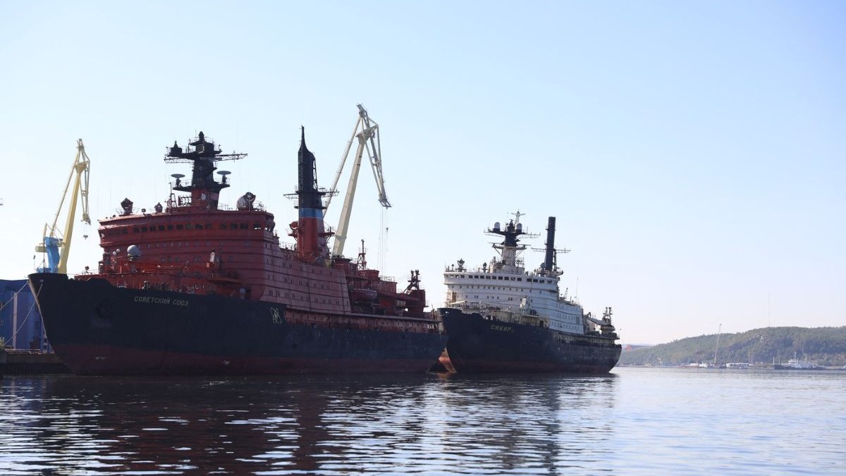 Vas petrolier pe mare