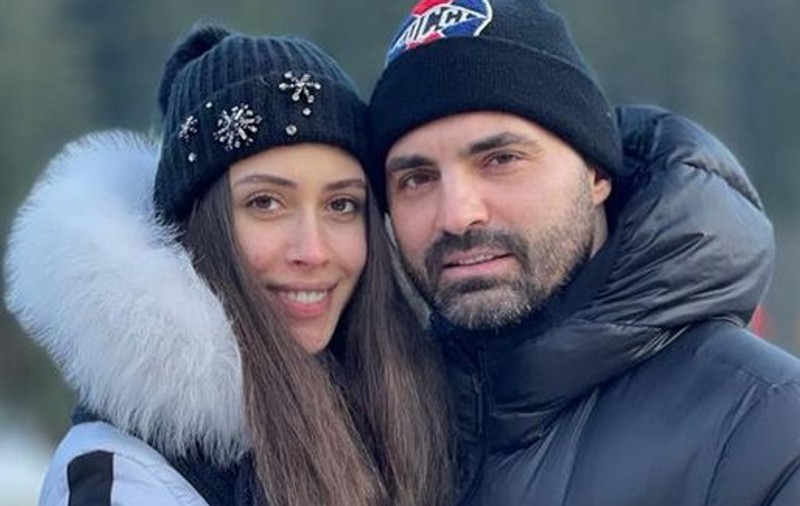 În câte luni e gravidă, de fapt, iubita lui Pepe. Artistul face noi declarații: „Este o știre falsă că este însărcinată în 7 luni”