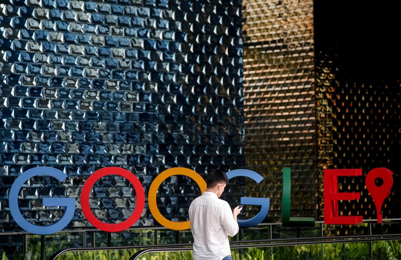 Angajații Google primesc bani pentru echipamentele folosite la munca de acasă | Foto: EPA