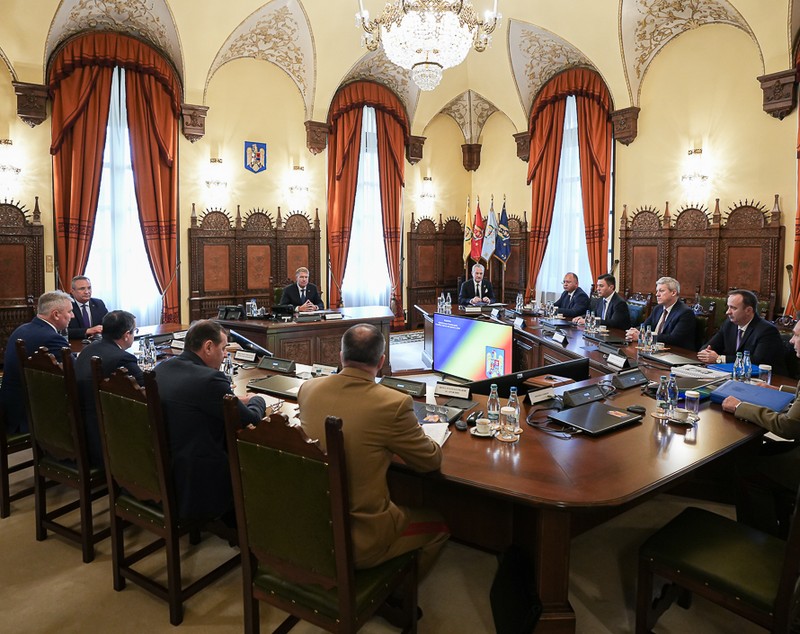 Ce decizii au fost luate în ședința CSAT. „Membrii Consiliului au aprobat actualizarea programului Armata 2040”