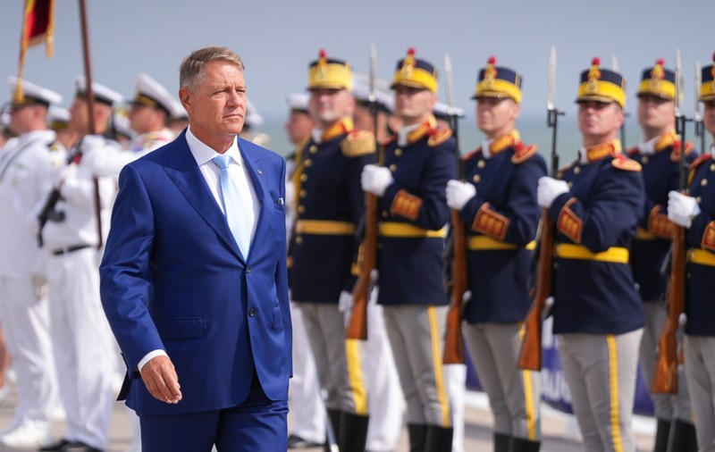 Klaus Iohannis, de Ziua Marinei: „Chiar dacă trăim vremuri marcate de multiple provocări de securitate, România este astăzi o ţară sigură şi stabilă”