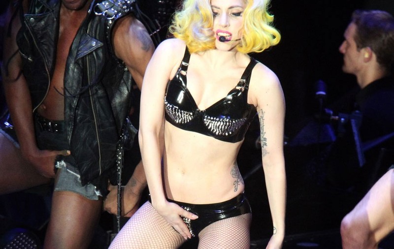 Lady GaGa, goală în Playboy?