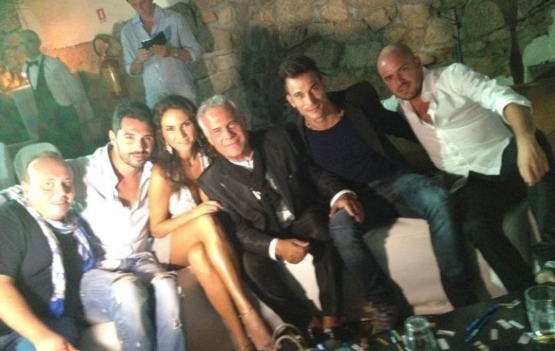 Ramona Bădescu şi Carlo Pignatelli au ales-o pe Miss Billionaire! Vedeta a făcut parte din juriul concursului, alături de designerul italian 