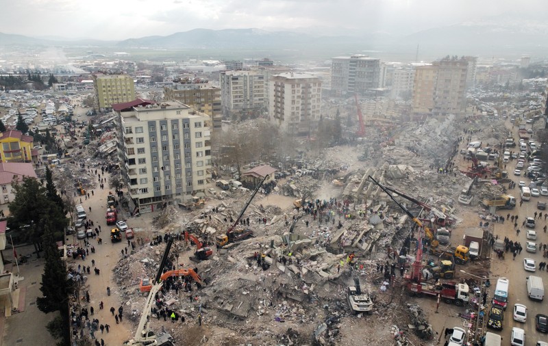 Arestări în Turcia, pentru clădirile prăbușite la cutremur. Constructorul unui ansamblu rezidențial, prins pe aeroport când încerca să fugă din țară