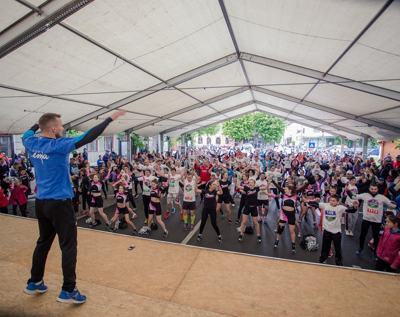 Pasionați de alergare din aproximativ 70 de localități, prezenți la ediția a XI-a a „Gabriela Szabo RUNFEST” / GALERIE FOTO