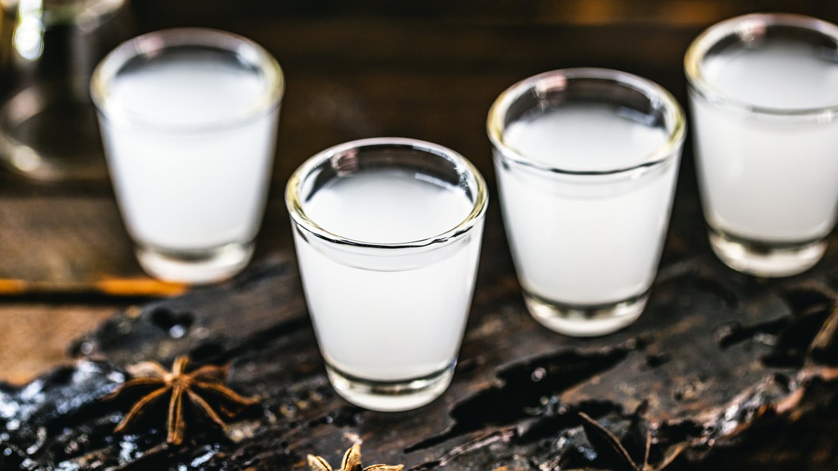 Ce este Ouzo și cum se face