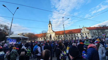 Bucurie în Piața SNP din Bratislava, după ce echipa națională de hochei a Slovaciei a venit acasă cu bronzul olimpic de la Beijing