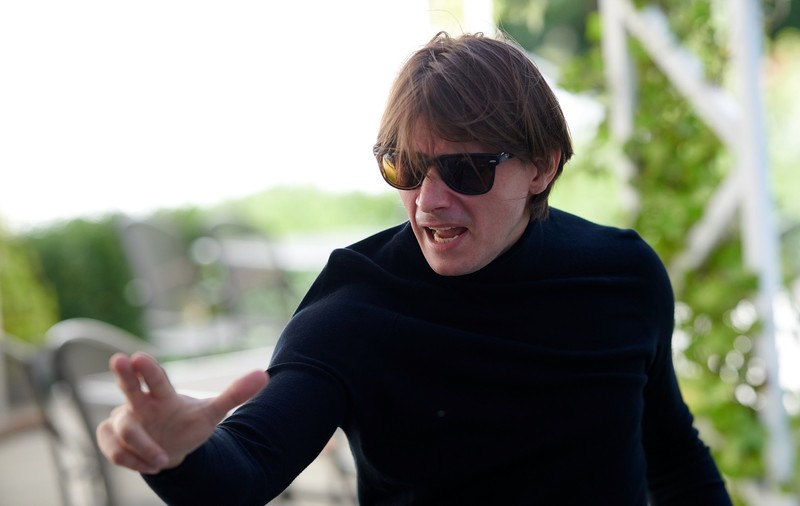 Marius Manole se alătură distribuției serialului VLAD. Actorul intră în pielea unui procuror-șef foarte abil și bun profesionist