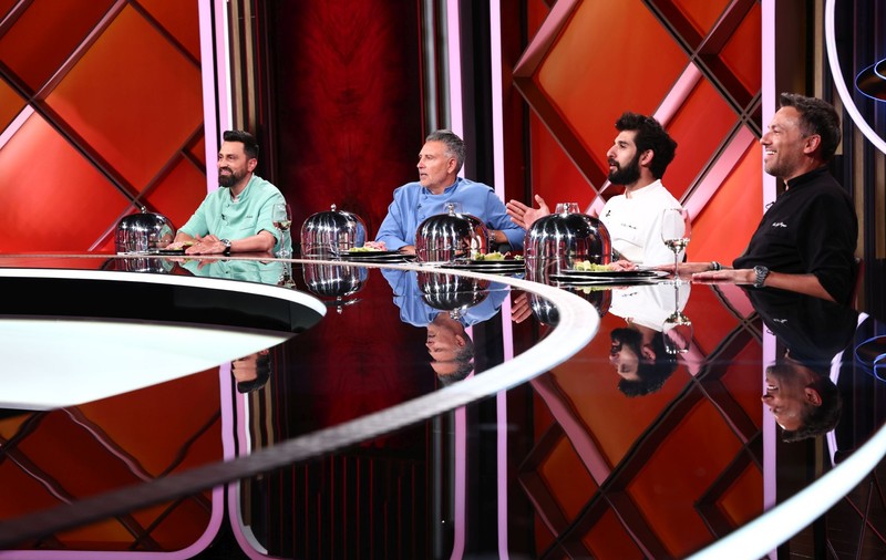 Cine este Luca Zvaleni, concurentul care intră în audițiile „Chefi la cuțite”, în prima ediție a acestui sezon. Show-ul are premiera pe 16 noiembrie!