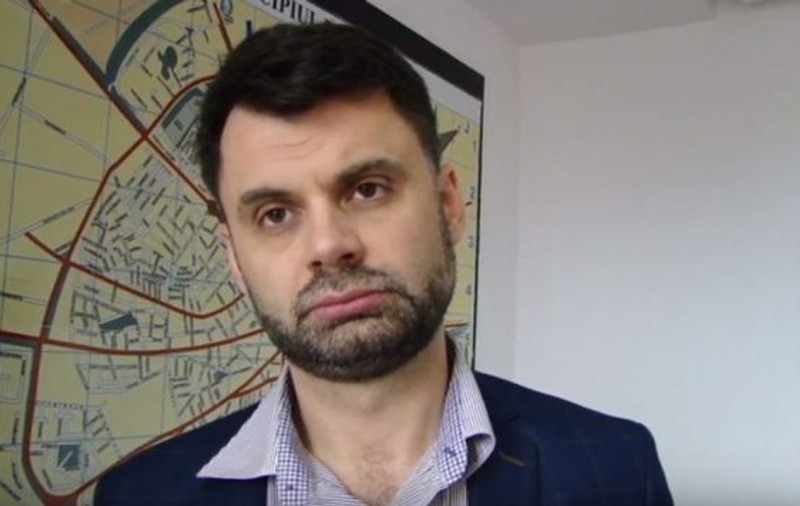 Primarul Adrian Dobre, prima reacție în “scandalul sexual” de la CSM Ploiești: ”Fetița a fost de un curaj incredibil”