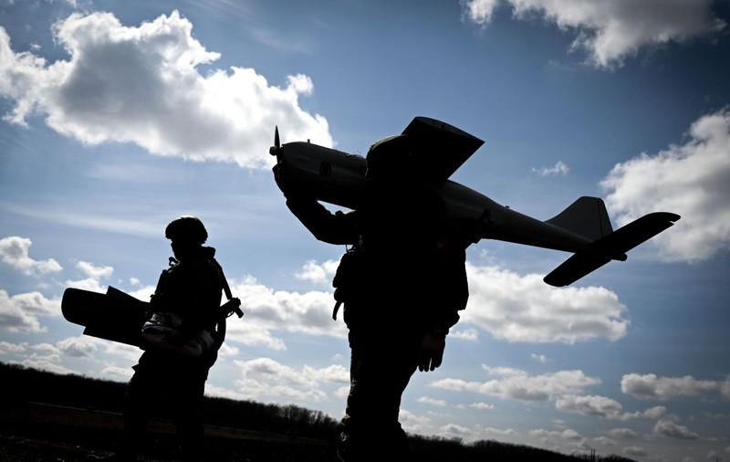 Război în Ucraina, ziua 879 | Rusia a atacat Kievul cu o nouă dronă neidentificată, anunță Forțele Aeriene ale Ucrainei