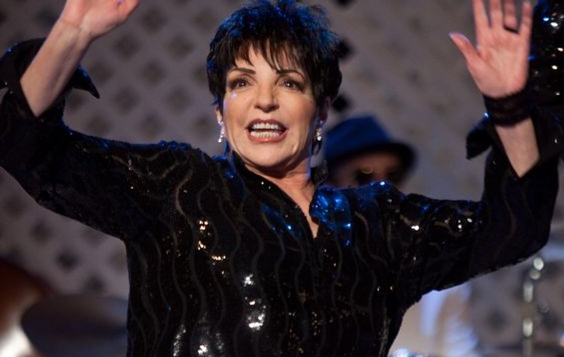 Liza Minnelli şi-a lansat propria colecţie de modă