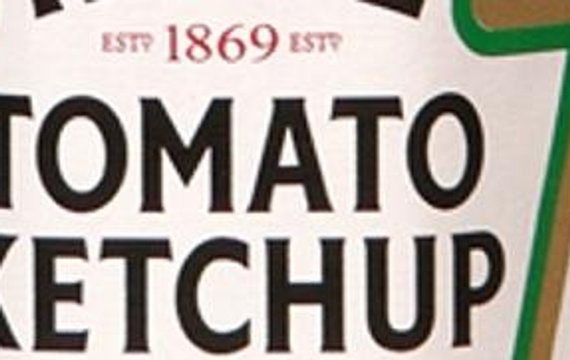 A băut 490 de grame de ketchup în 39 de secunde