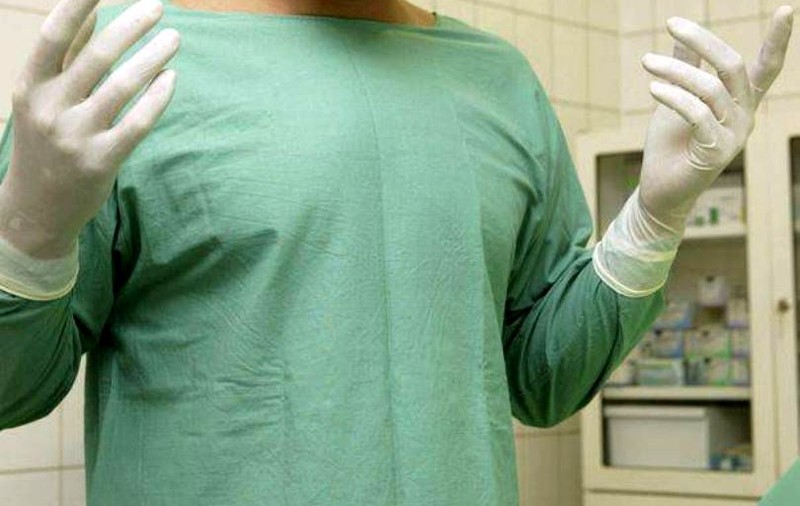 Medicii i-au redat vocea unei femei din Israel, după 33 de ani. "E un miracol!"